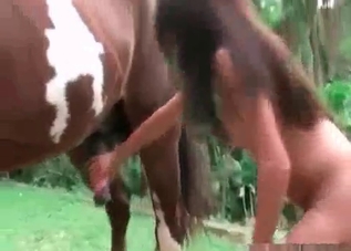 Kinky beauty giving a nice sloppy blowjob