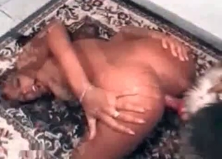 This dark-skinned slut is into bestiality