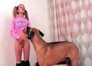 Pretty pussy for a kinky animal